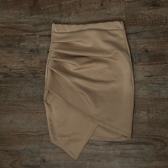Rouched Asymmetrical Tan Skirt - Picture 3 of 3